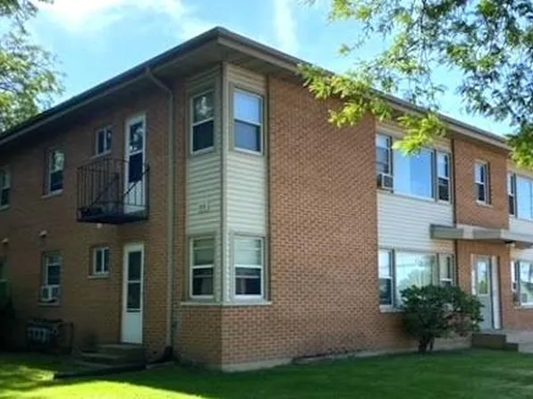 2109-2113 Lake Point Drive, Madison, WI 53713