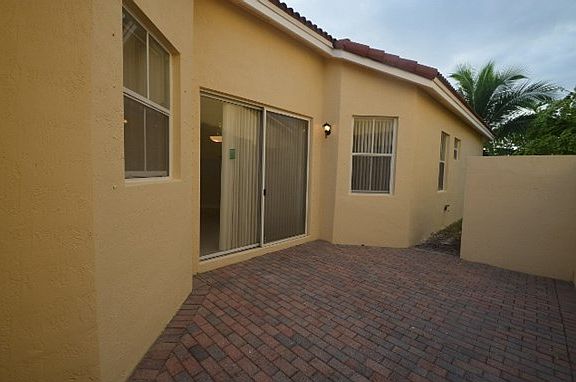 5th image of 8865 SW 178th Ter