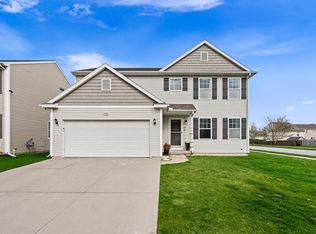 5798 Sable Ridge Dr SE, Kentwood, MI 49508