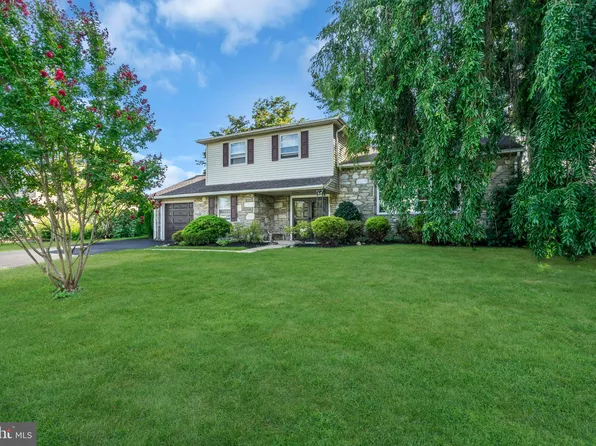746 Killdeer Ln, Huntingdon Valley, PA 19006