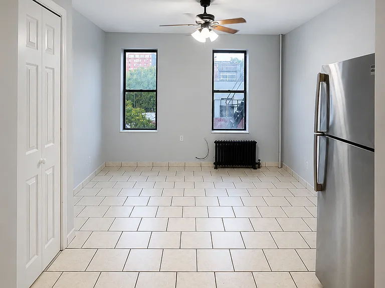 34 Carlton Ave #3A — Photo 1