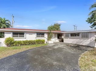 15070 SW 89th Ct, Palmetto Bay, FL 33176