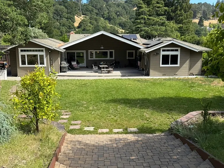 11 Edgewood Ct — Photo 17