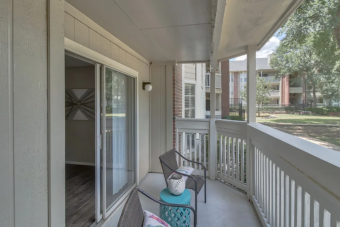12148 Jollyville Road, Unit 405 — Photo 1