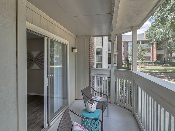 4th image of 12148 Jollyville Rd APT 405