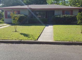 143 Norfolk Pl, San Antonio, TX 78201