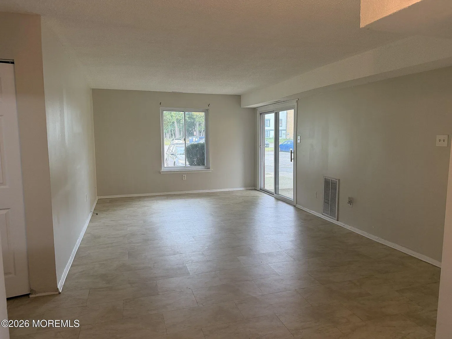2 bed, $2,200 — Photo 3
