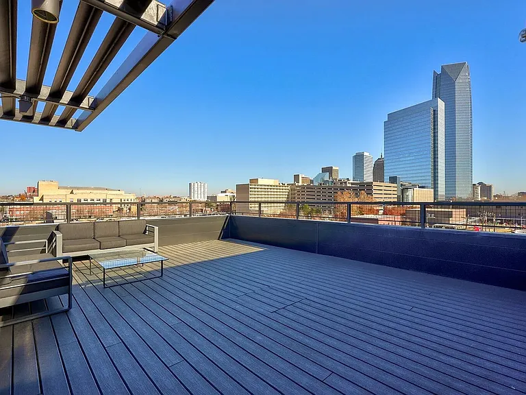 631 W California Ave — Photo 15