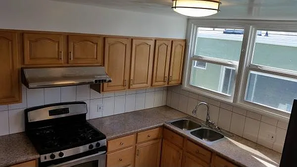 183 Avalon Dr photo 1
