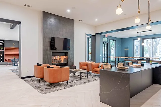 Avana SoCo — Photo 25