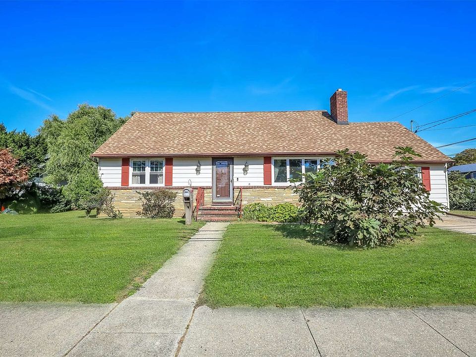 1st image of 237 Lake Ave