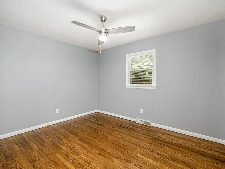 23 Walker Cove Rd — Photo 11