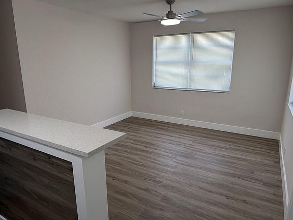 4th image of 2723 Griffin Rd #1-3