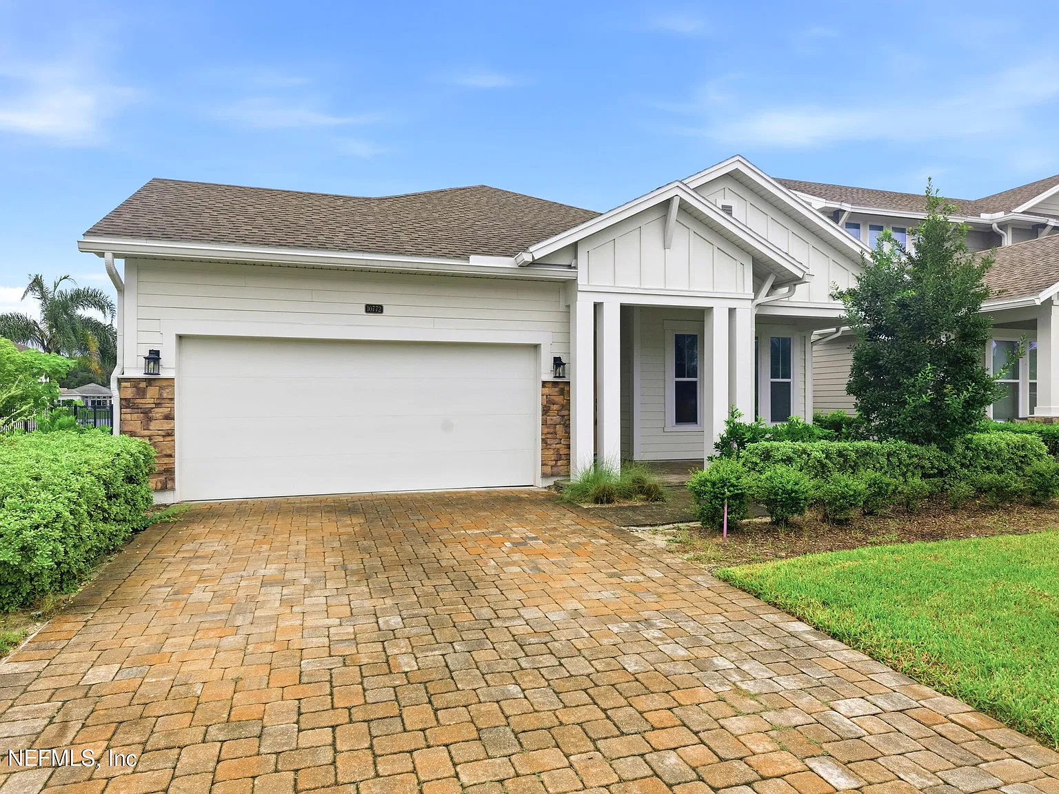 3 bed, 2.5 bath, 2184 sqft, $4,300 — Photo 2