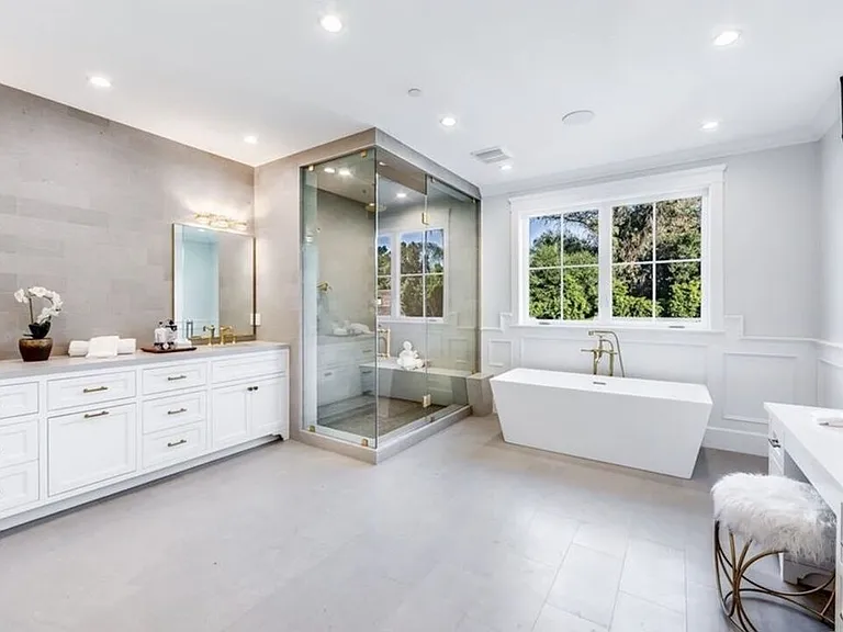 4710 Noeline Ave — Photo 17