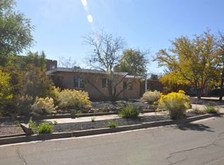 2113 Rancho Siringo Rd, Santa Fe, NM 87505