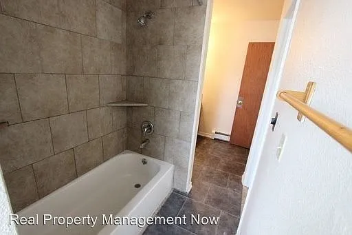 1412 Glenwood Ave — Photo 12