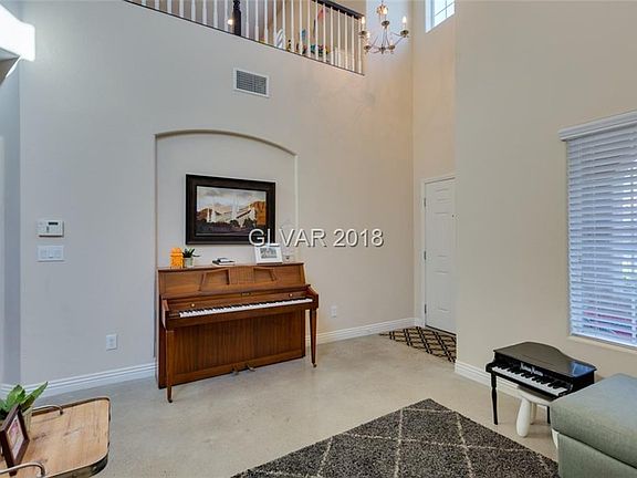 4th image of 8140 Skytop Ledge Ave