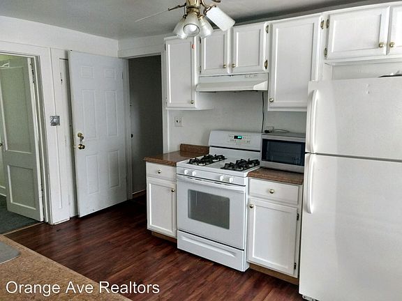 2nd image of 1856 N Humboldt Ave