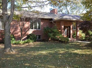 816 Terrace Dr, Aurora, MO 65605