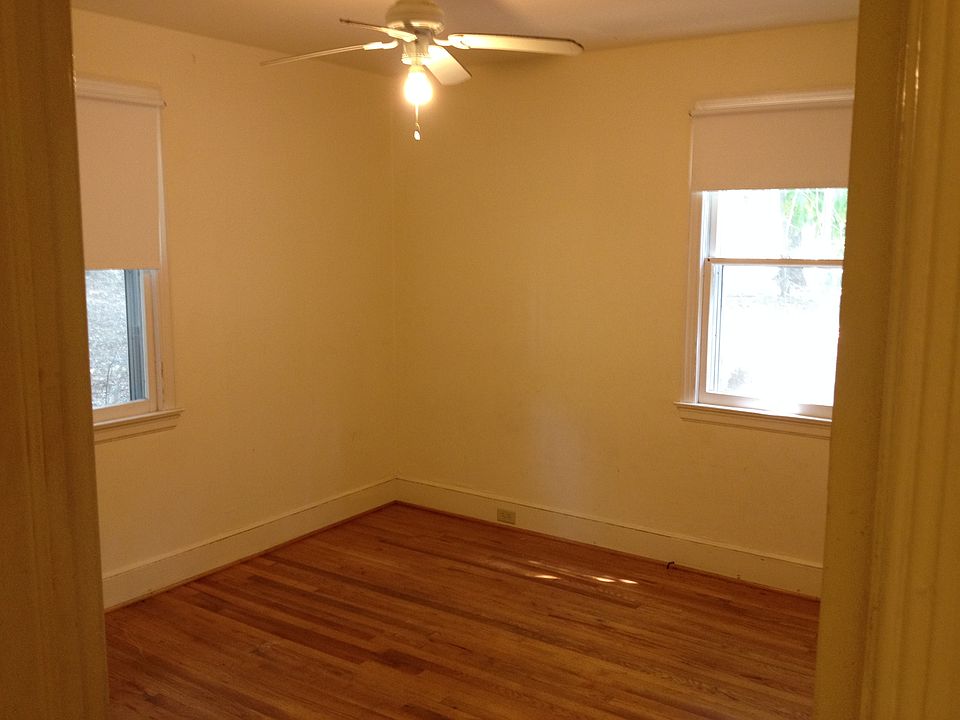2nd image of 4404 Abingdon Rd