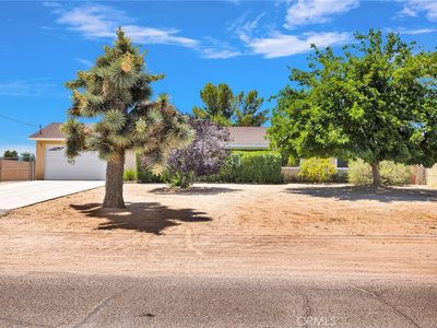 15185 Orange St, Hesperia, CA, 92345