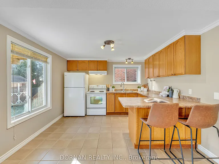 775 Greystone Ct #BASEMENT — Photo 7
