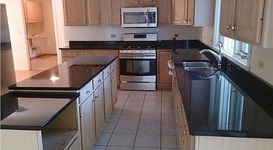 5th image of 7118 Saddle Oaks Dr
