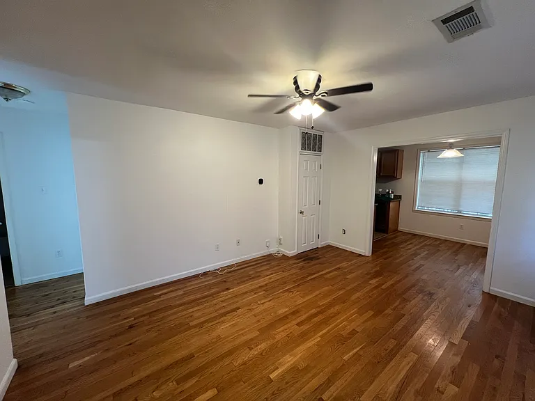 5608 C St — Photo 6