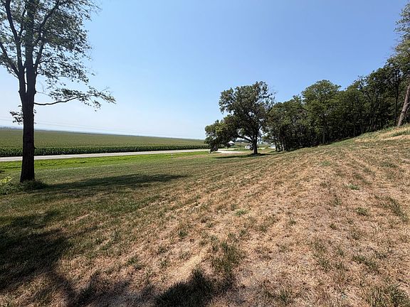 5th image of 2286 Bluff Rd