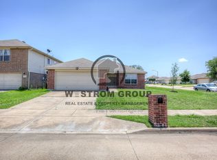 7000 Sylvan Meadows Dr, Fort Worth, TX 76120