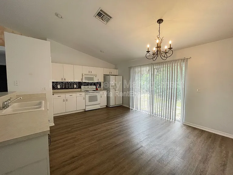 11495 Forest Mere Dr — Photo 6