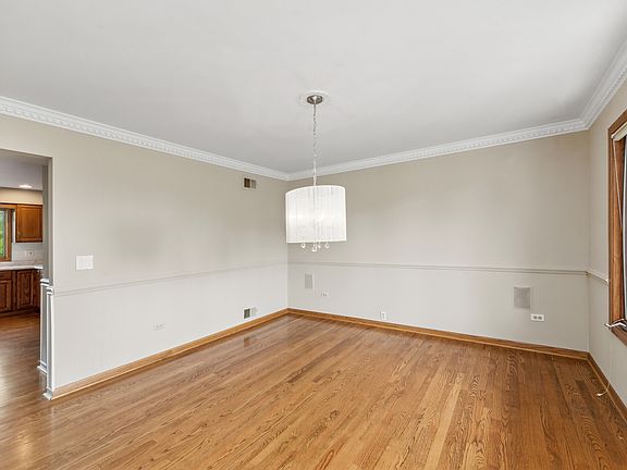 5th image of 25180 N Ivy Ln