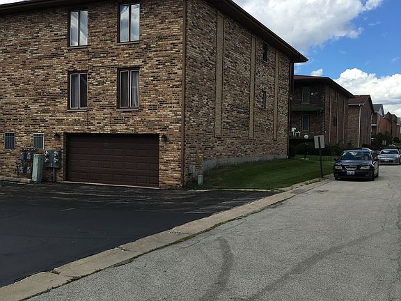 2nd image of 11338 Moraine Dr APT A