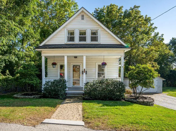 57 Kennard Road, Manchester, NH 03104