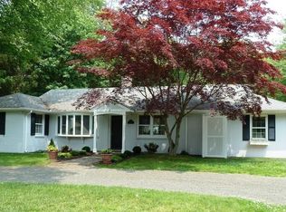 17 Liberty St, Madison, CT 06443