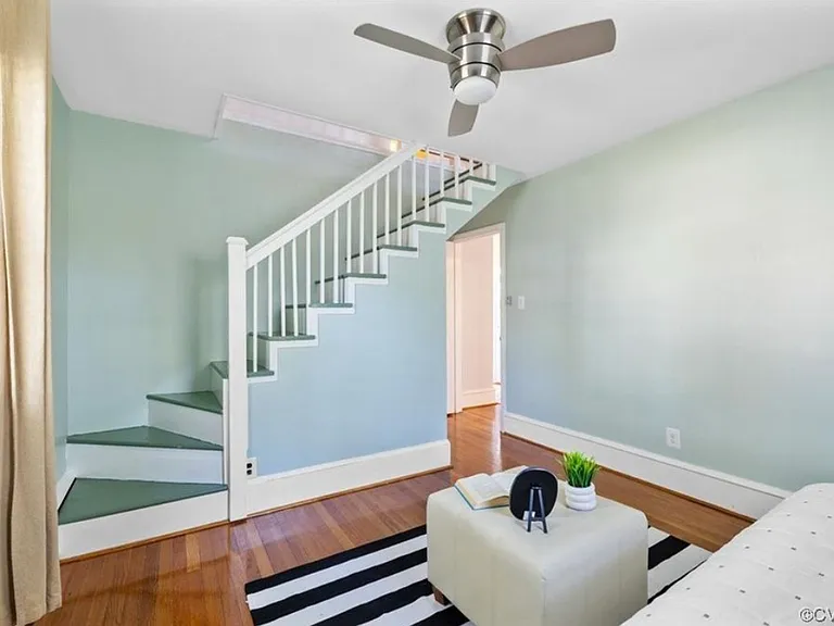 910 Orchard Rd — Photo 17
