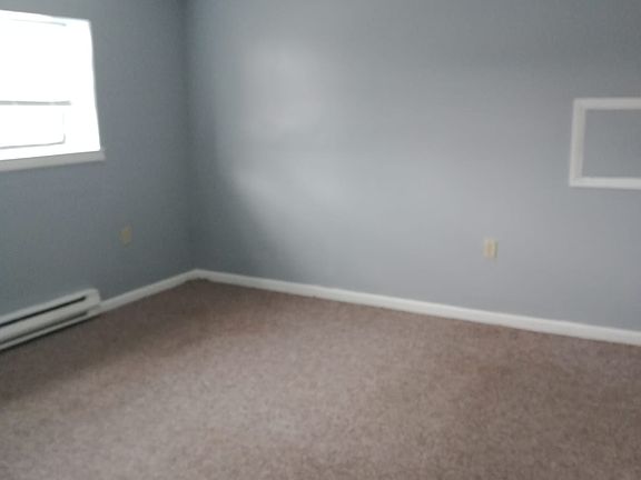 4th image of 501 E Walnut St #3