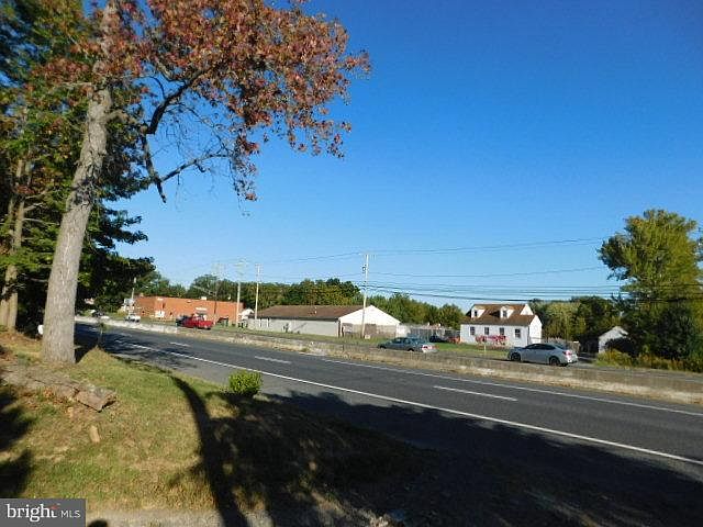 2nd image of 2802 Pulaski Hwy