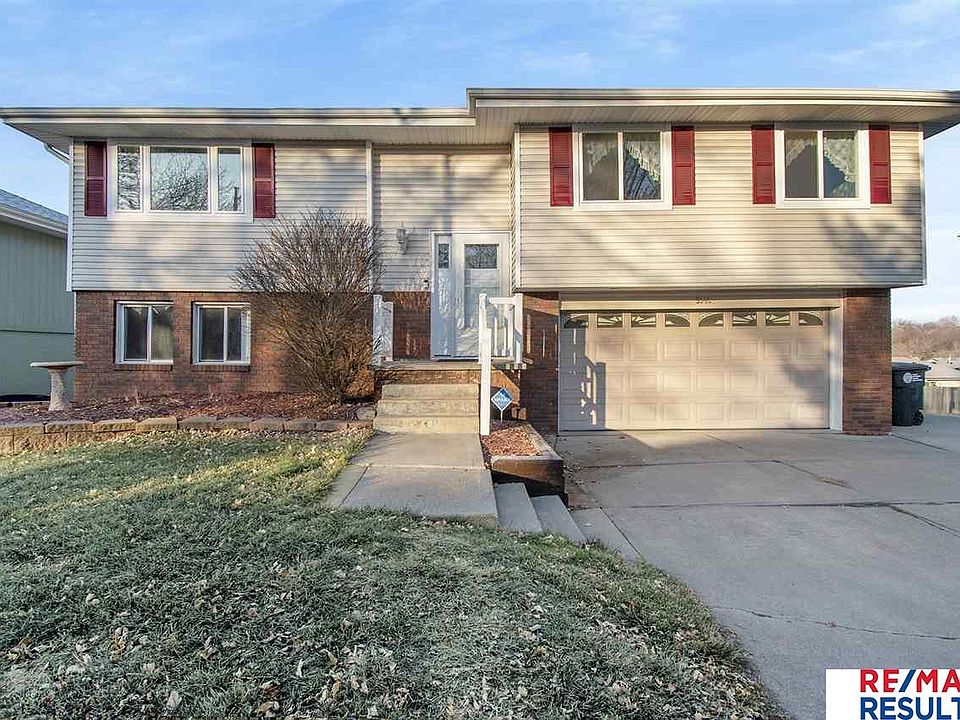 1st image of 5948 N 108th St