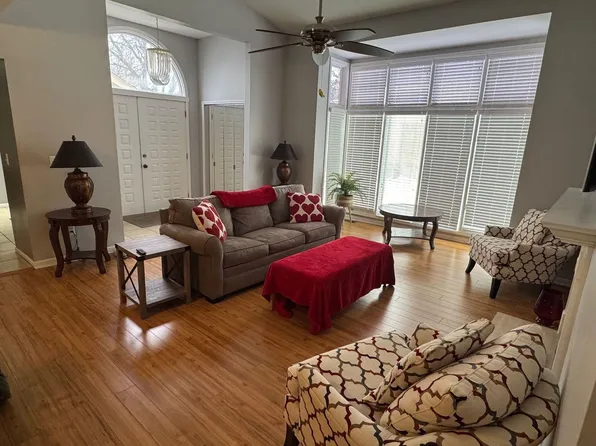 (undisclosed Address), Clinton Township, MI 48038