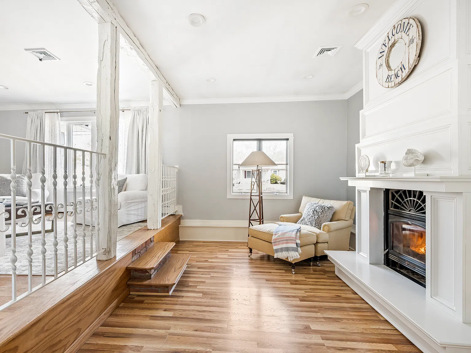 Beautifully Refreshed Retreat with Pool, Finished Lower Level — Photo 4