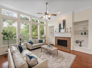 2520 Kodiak Cir, Euless, TX 76039