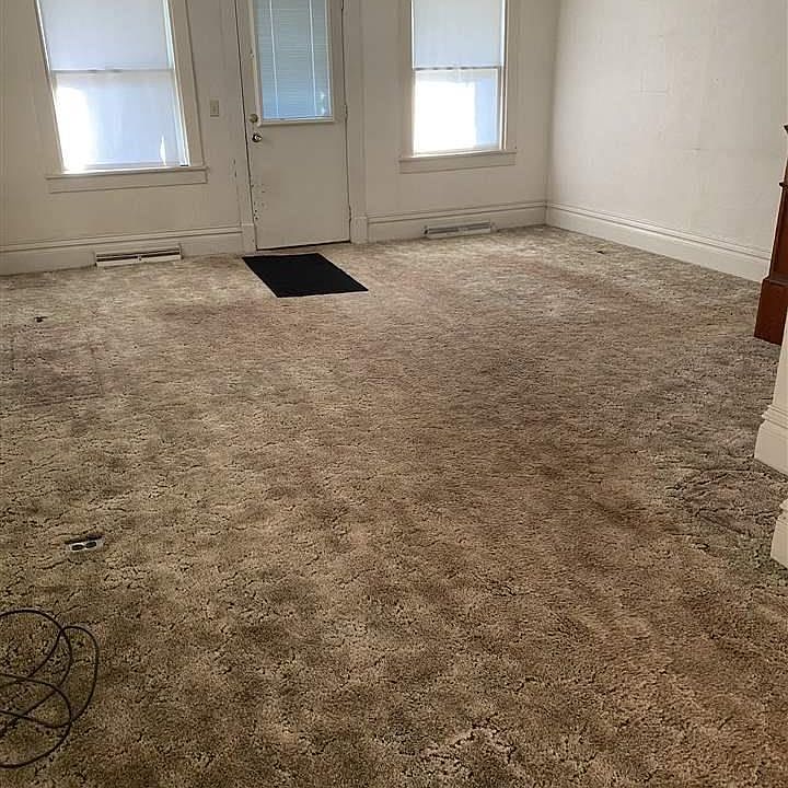 2nd image of 1460 Washington St