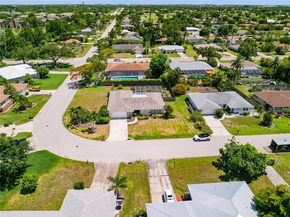 1592 Covington Cir E, Fort Myers, FL 33919