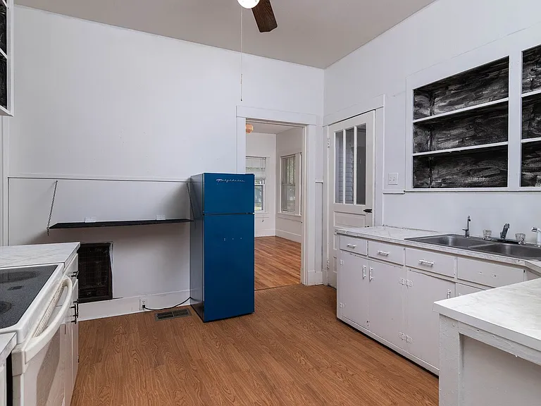 108 Blount St — Photo 14