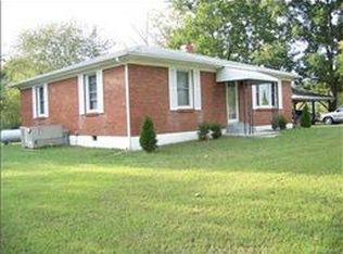 2536 Lylewood Rd, Woodlawn, TN 37191