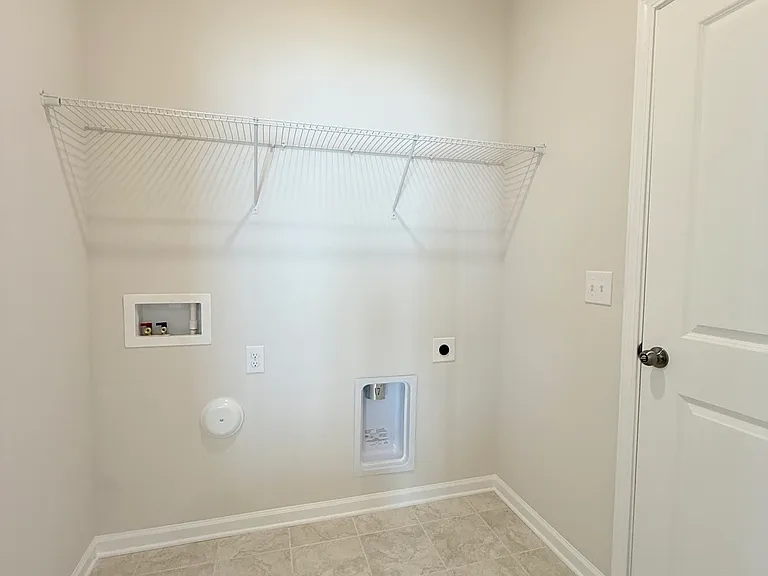 6271 Fairfax Ct — Photo 26