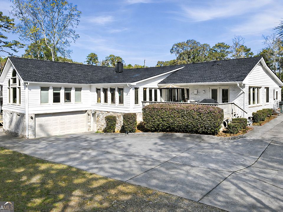 1st image of 6558 Lanier Islands Pkwy
