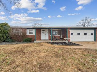 2608 Carousel Dr, Saint Louis, MO 63125